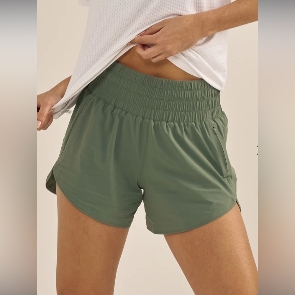 Outdoor Voices LightSpeed 3” Shorts